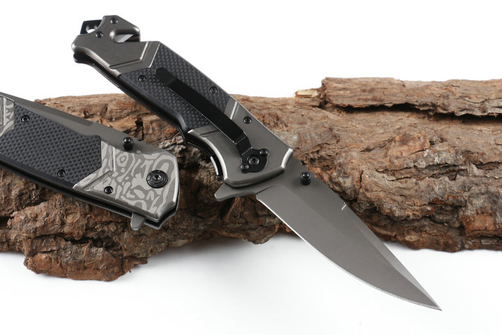 Browning F119 fast opening 5CR13MOV folding knife with grey Titanium handle UD605213 